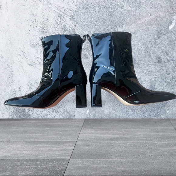 NIB Good American Shiny Patent Leather Bootie in Black Block Heel rare! Sz 5 - Picture 5 of 9